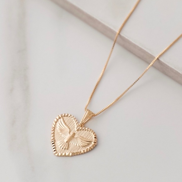 11thstreet Jewelry - Dove Heart Necklace | 18k Gold Filled